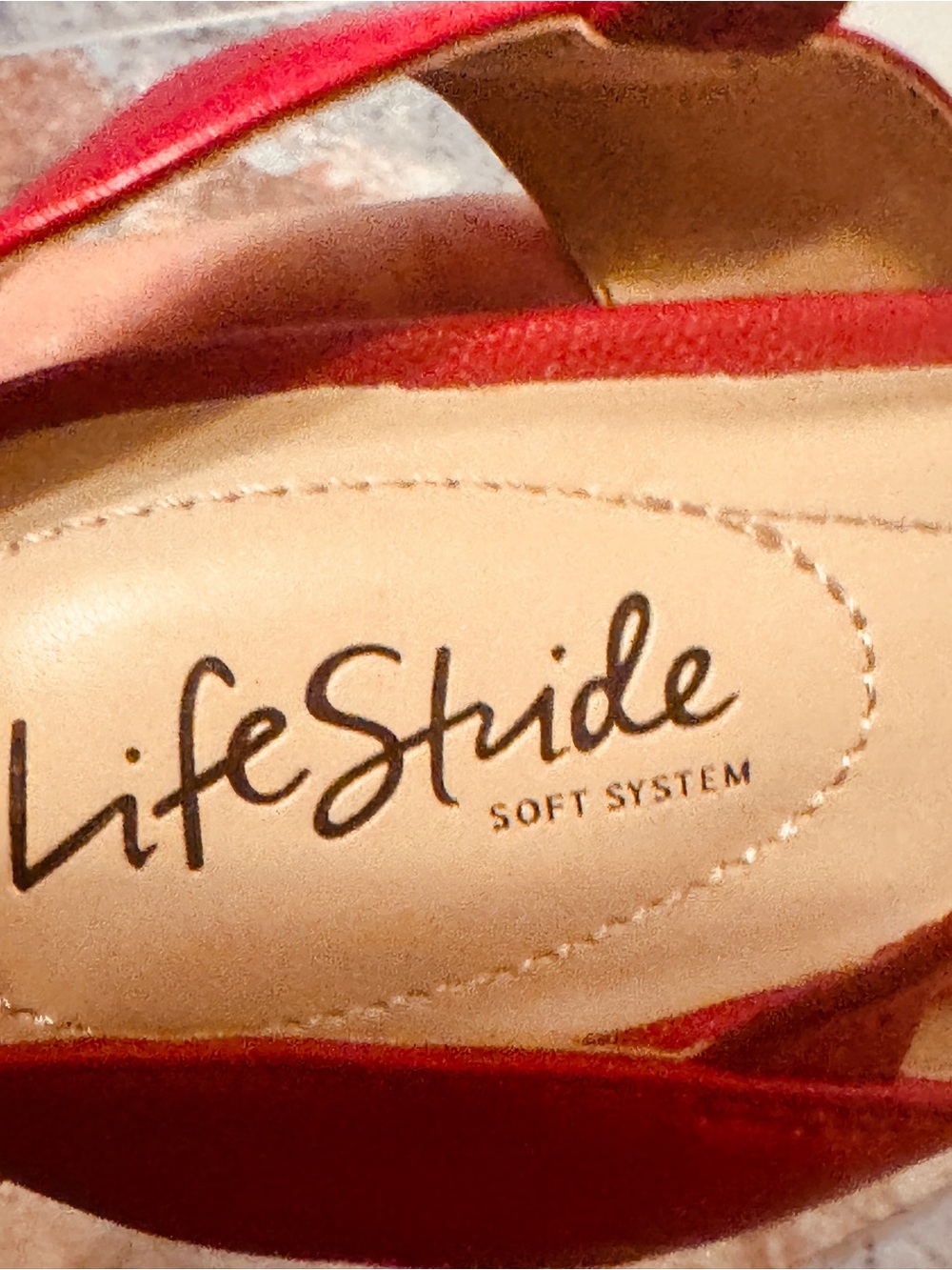 NWOB!! Lovely and Comfy Life Stride Red Women's Stretchy Wedge Sandals! - Picture 7 of 14